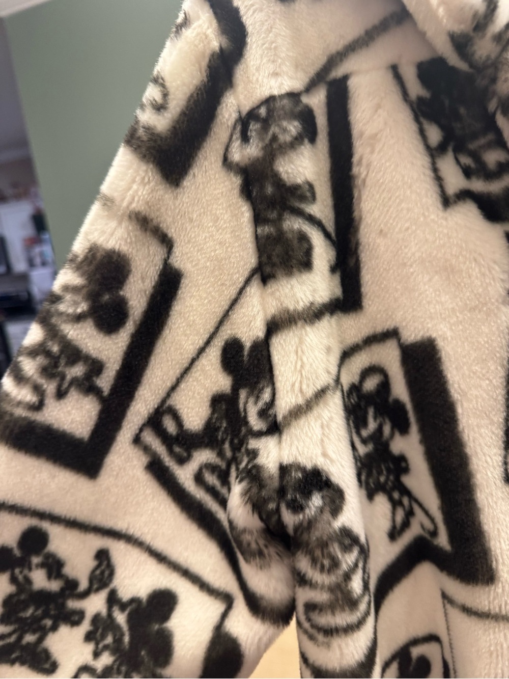 Rare Vintage Disney Patterned Hooded Coat - Picture 5 of 16
